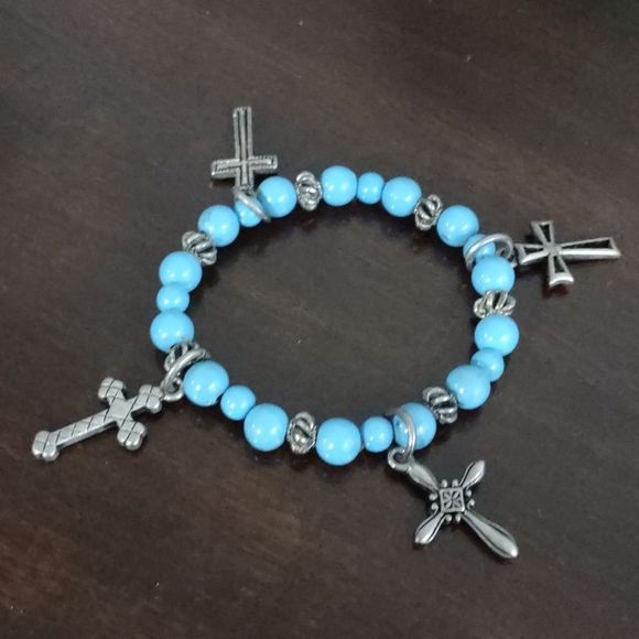 bracelet Jewelry 446 Womens Blue And Silver Beaded Stretch Bracelet